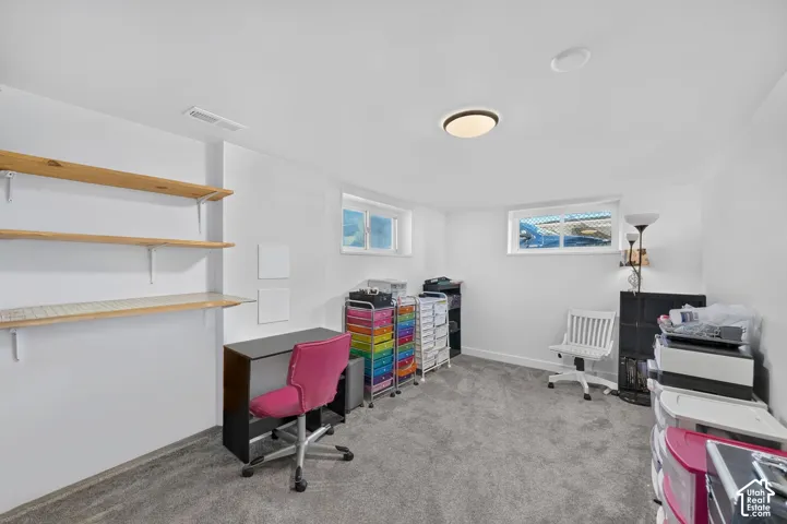 Bathroom 4 - Used as Craft Room.