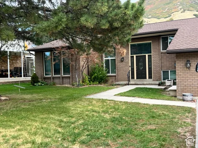 8145 S Shorthills Dr, Cottonwood Heights, Utah 84121