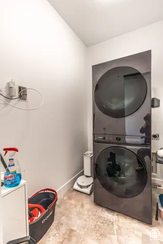 Stackable laundry appliances with a dark finish