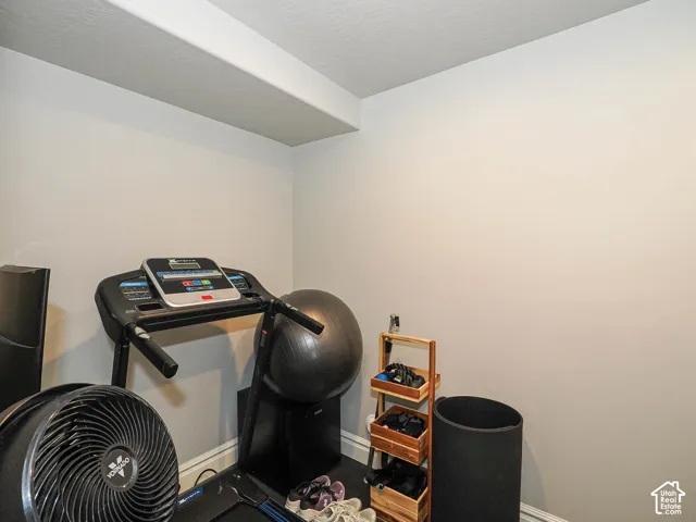 4332 W Pentenwell Ln, South Jordan, Utah 84009