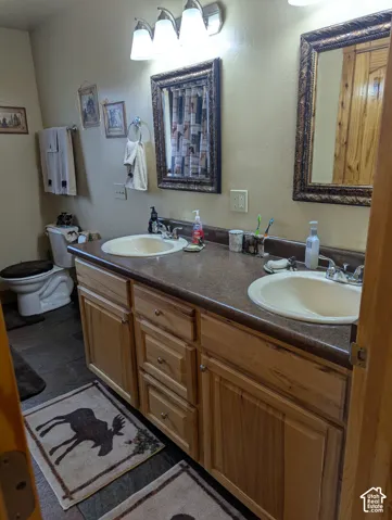 Bathroom with dual sinks