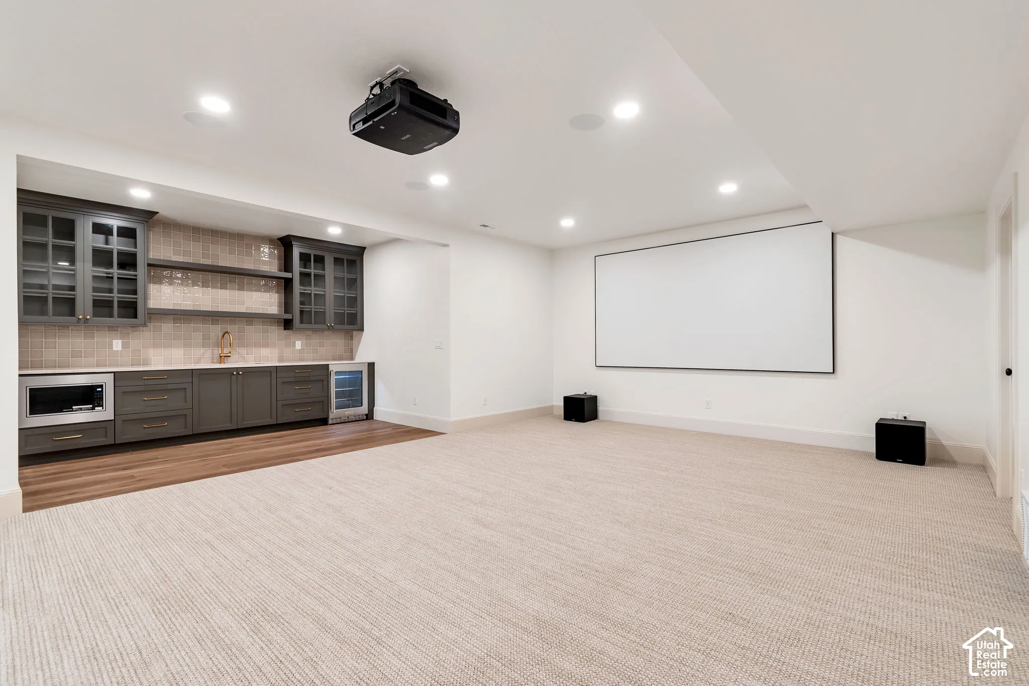 Photos are of a previous build and to show an example of what can be done.