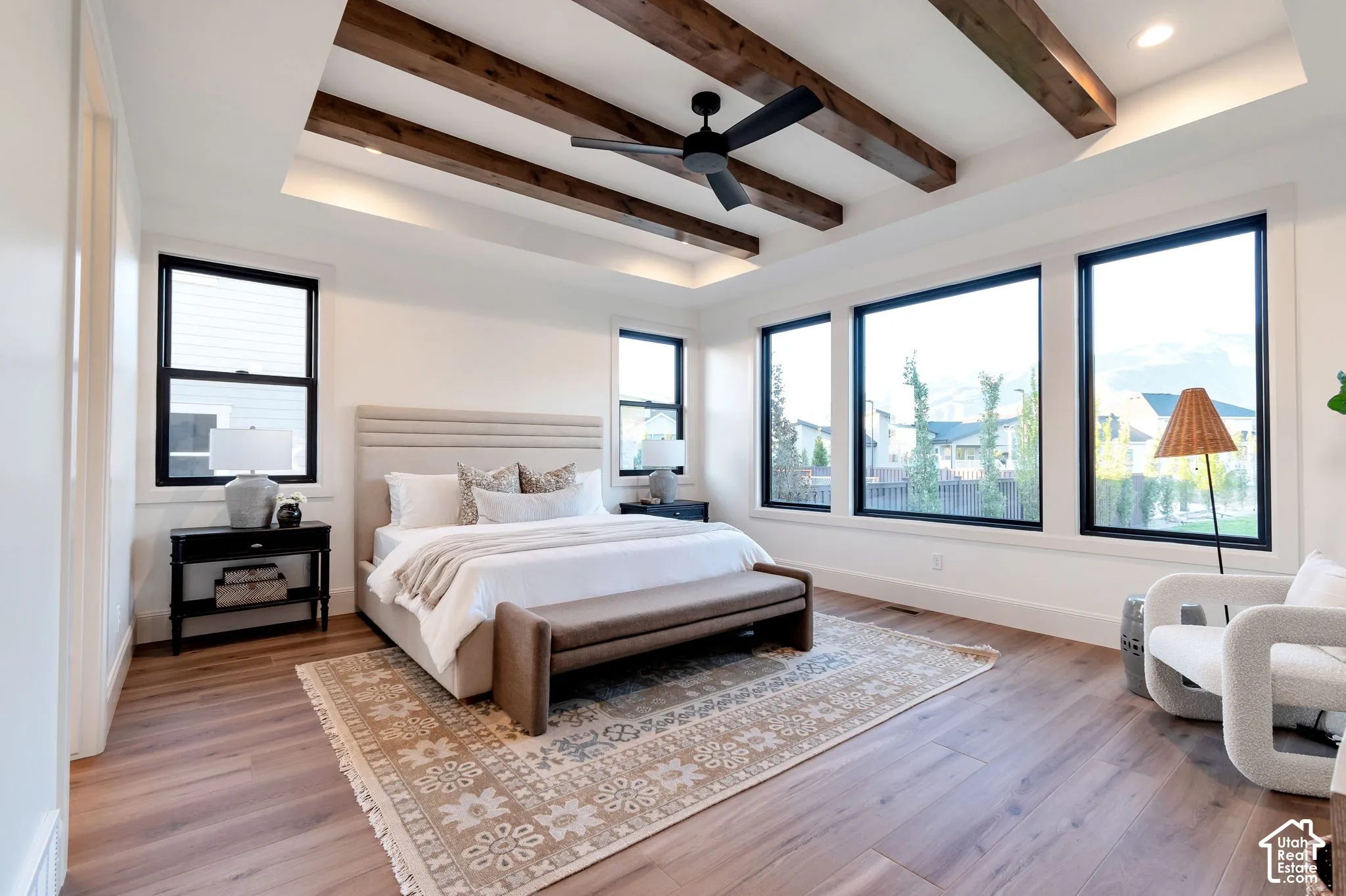 Photos are of a previous build and to show an example of what can be done.