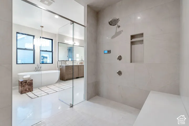 Photos are of a previous build and to show an example of what can be done.