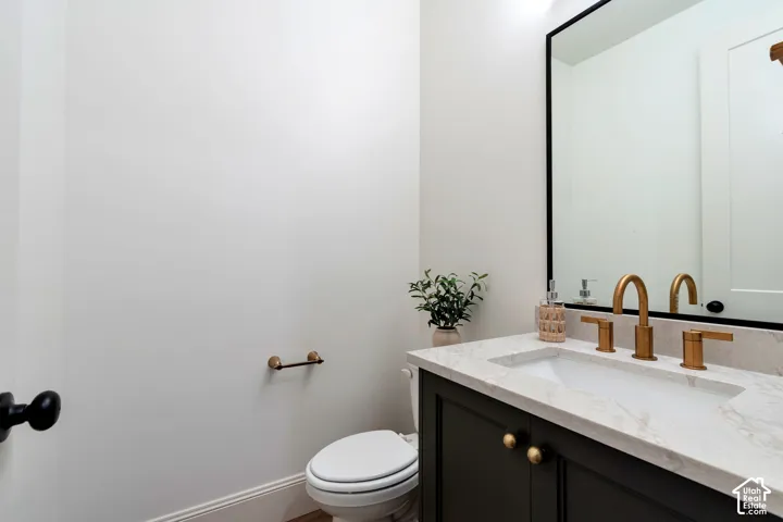 Photos are of a previous build and to show an example of what can be done.