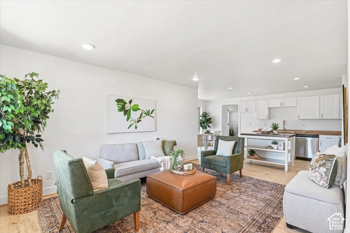 Spacious living room to relax with family and friends.
