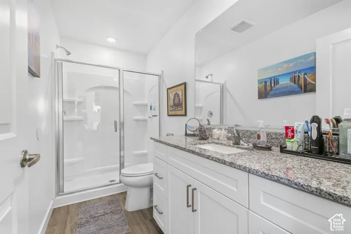 Spacious master bath