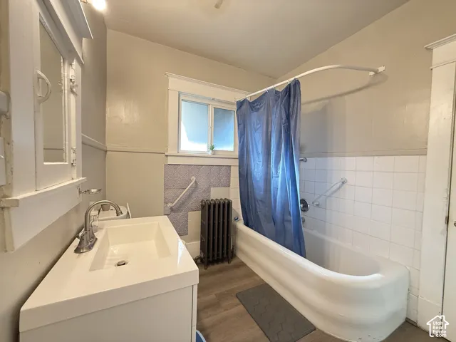 Main Level bath