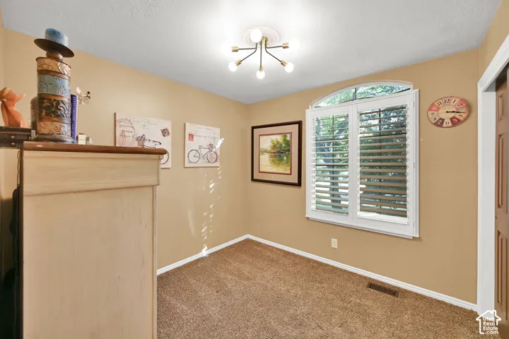 5008 W Pine Laurel Ln, West Jordan, Utah 84081