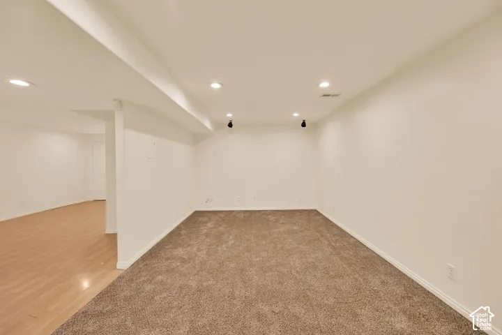 5008 W Pine Laurel Ln, West Jordan, Utah 84081