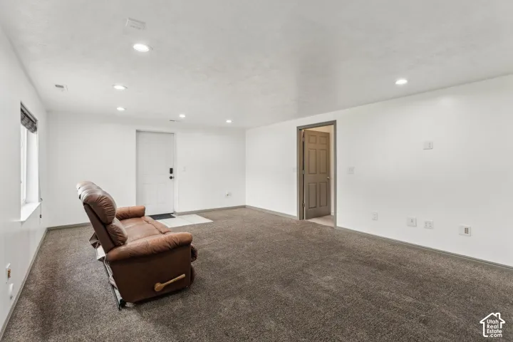 293 W Ann Cir, Stansbury Park, Utah 84074