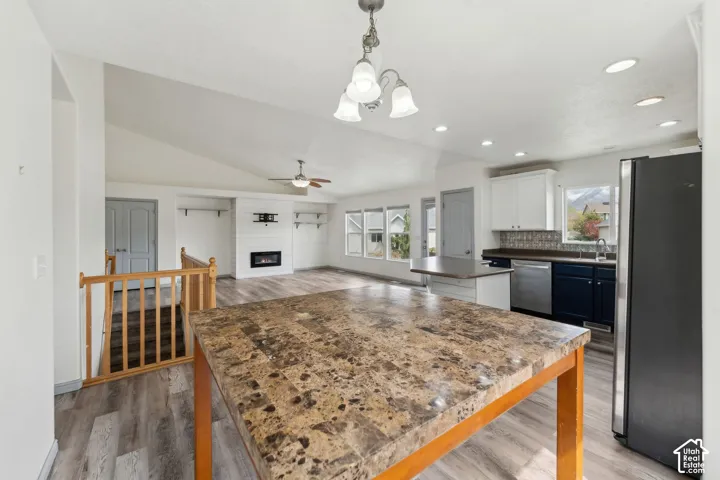 293 W Ann Cir, Stansbury Park, Utah 84074