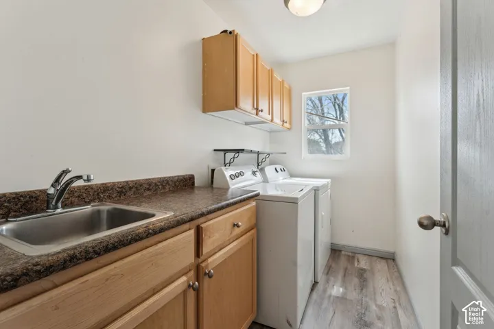 293 W Ann Cir, Stansbury Park, Utah 84074