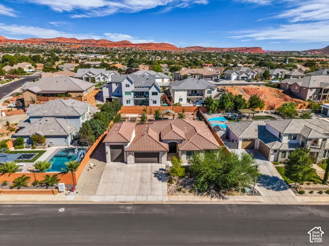 1720 Lava Cove Dr, Santa Clara, Utah 84765