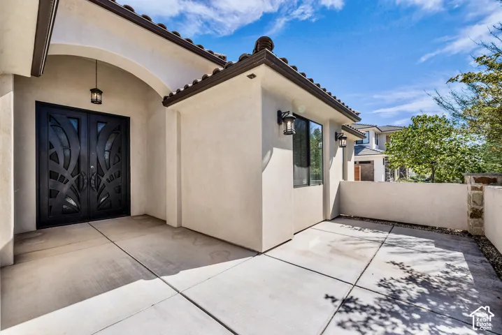 1720 Lava Cove Dr, Santa Clara, Utah 84765