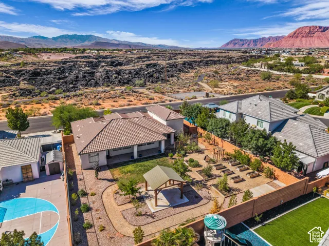 1720 Lava Cove Dr, Santa Clara, Utah 84765