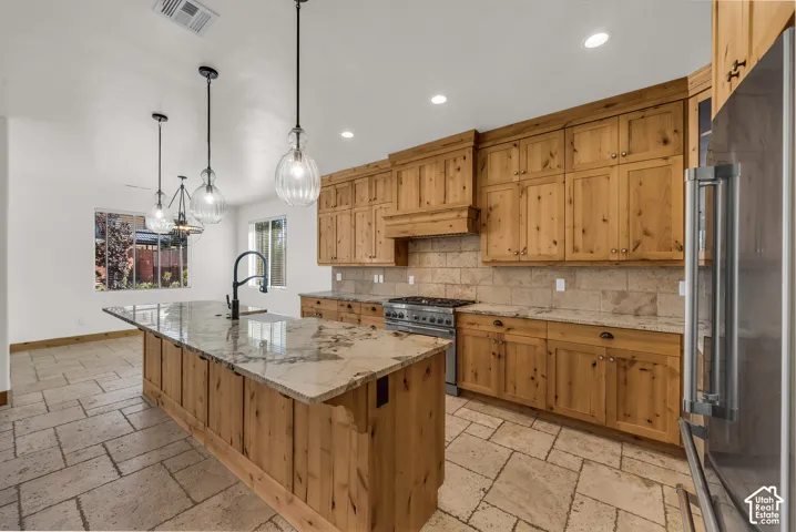 1720 Lava Cove Dr, Santa Clara, Utah 84765