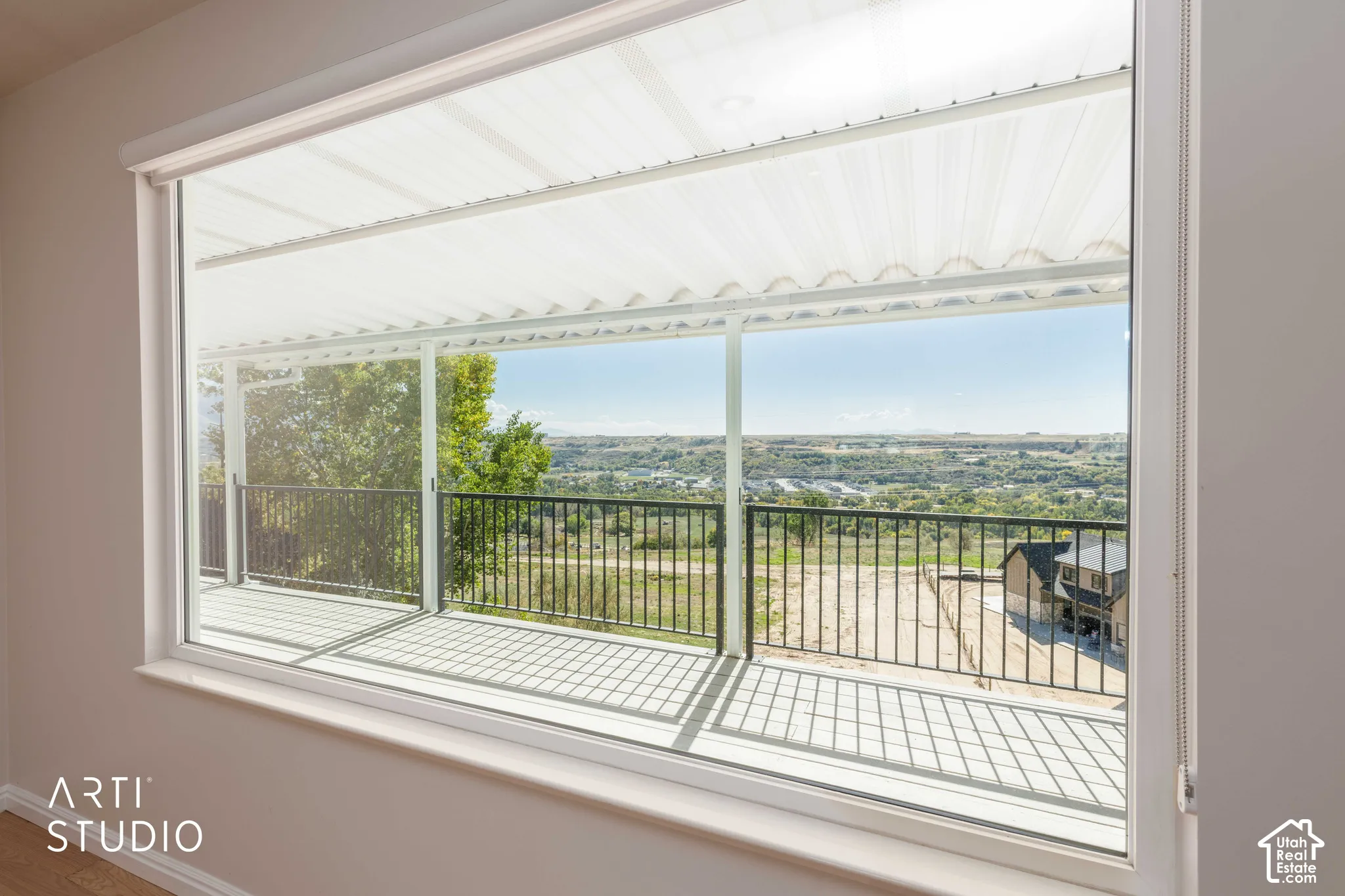 Expansive picture window offering broad exterior visibility