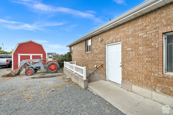 7283 N Adobe Ln, Lake Point, Utah 84074