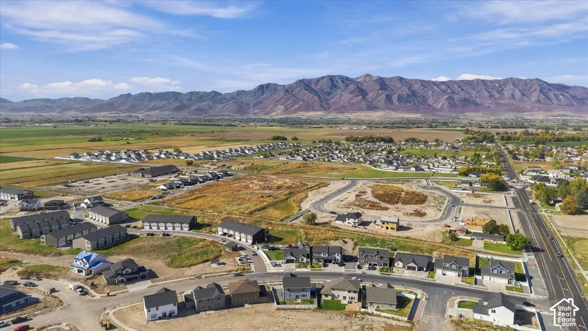 New construction homes with mountain backdrop