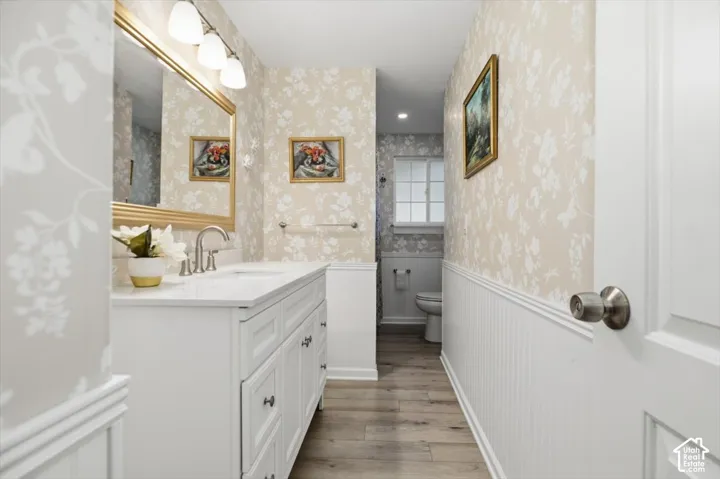 Main bathroom