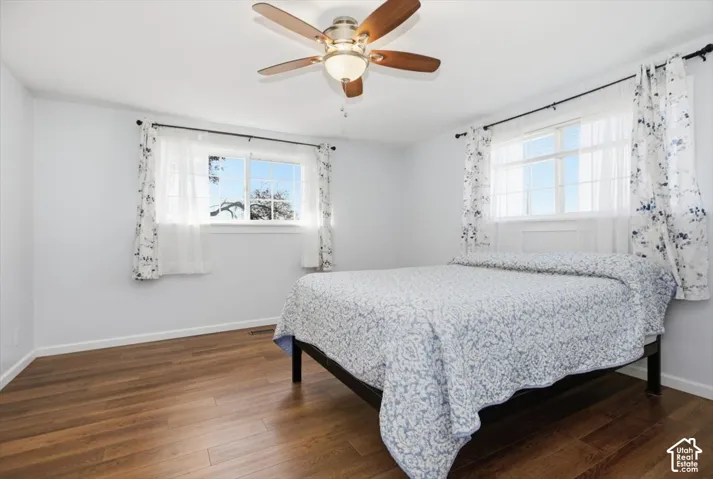 Master bedroom with lots of light.