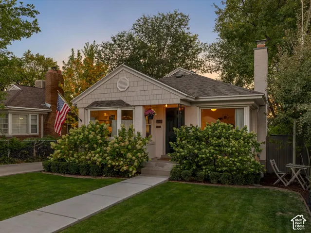 2938 S Hudson Cir, Salt Lake City, Utah 84106
