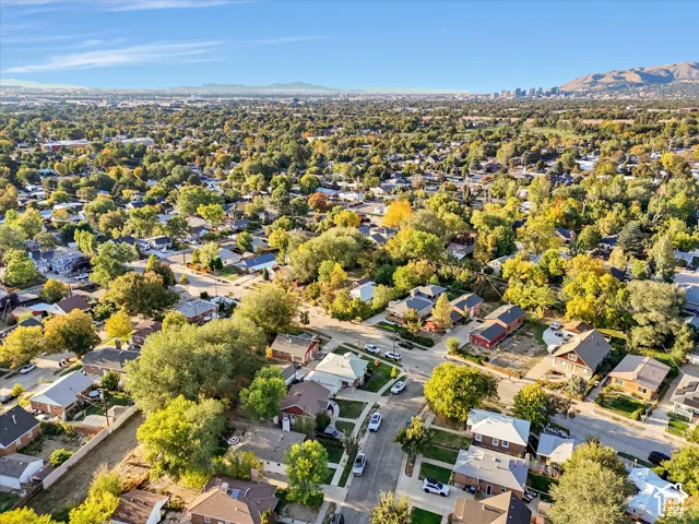 2938 S Hudson Cir, Salt Lake City, Utah 84106