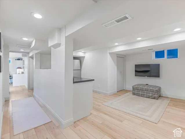 2938 S Hudson Cir, Salt Lake City, Utah 84106