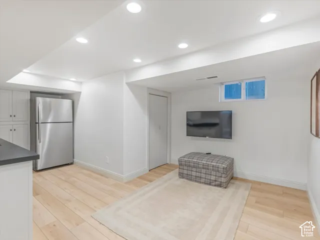 2938 S Hudson Cir, Salt Lake City, Utah 84106