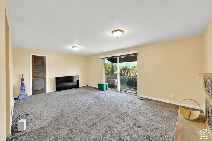2261 W Ledgewood Dr, Taylorsville, Utah 84129