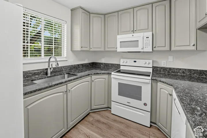 Beautiful granite countertops