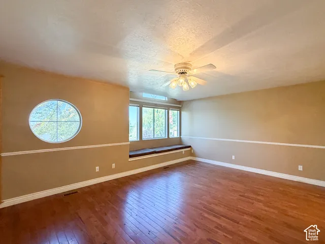 690 Liston Cir, Kaysville, Utah 84037
