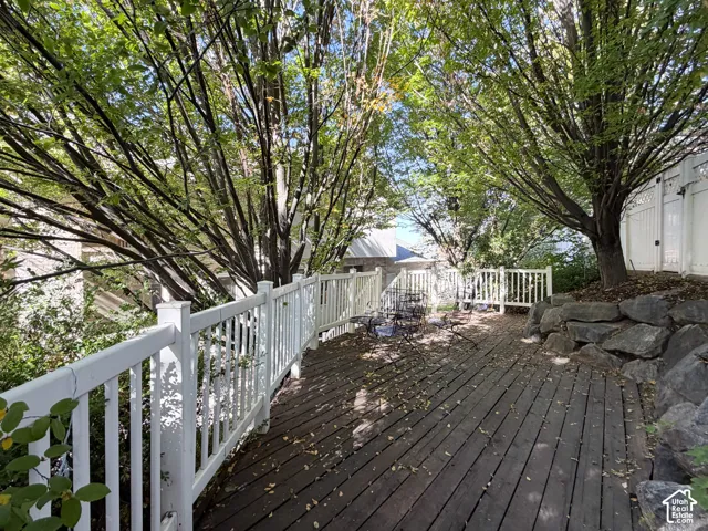 690 Liston Cir, Kaysville, Utah 84037