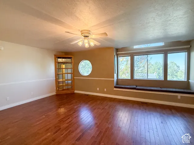 690 Liston Cir, Kaysville, Utah 84037