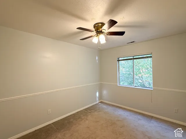 690 Liston Cir, Kaysville, Utah 84037