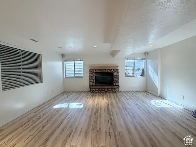 690 Liston Cir, Kaysville, Utah 84037