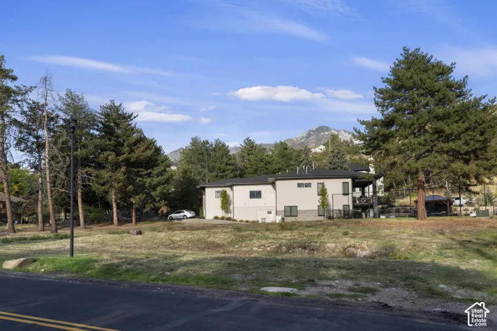 10253 S Dimple Dell Road Rd, Sandy, Utah 84092
