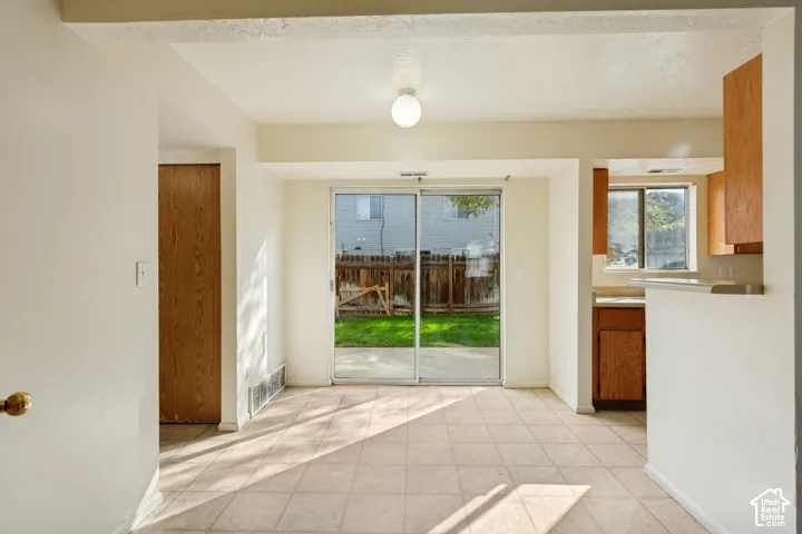 221 E Crestone Ave #b, South Salt Lake, Utah 84115