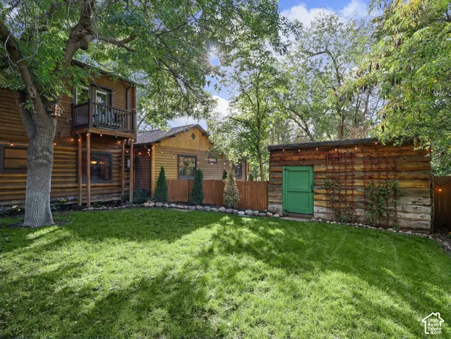 2275 E 6200 S, Holladay, Utah 84121