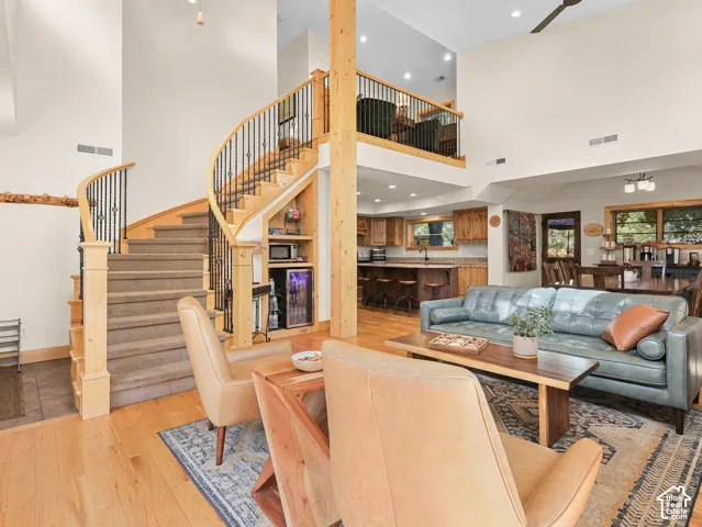 2275 E 6200 S, Holladay, Utah 84121
