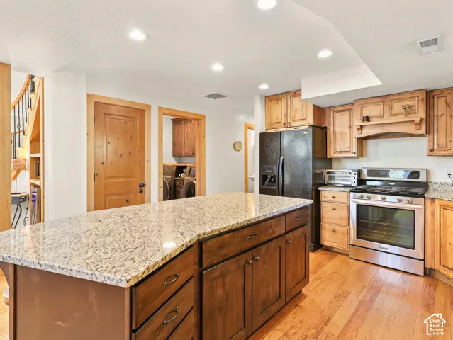 2275 E 6200 S, Holladay, Utah 84121
