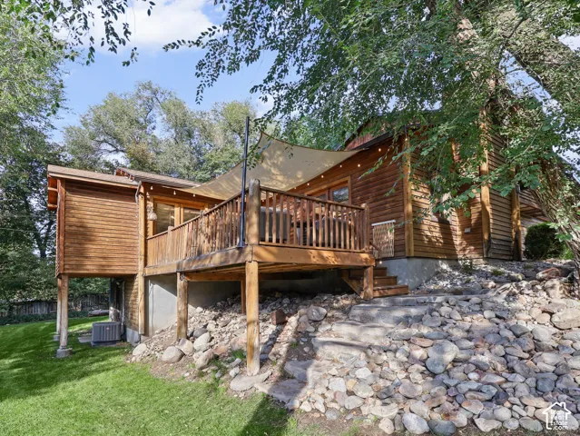 2275 E 6200 S, Holladay, Utah 84121