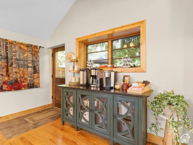 2275 E 6200 S, Holladay, Utah 84121