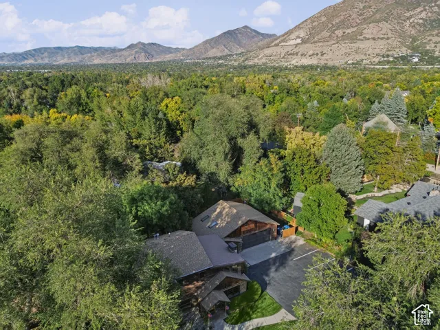 2275 E 6200 S, Holladay, Utah 84121