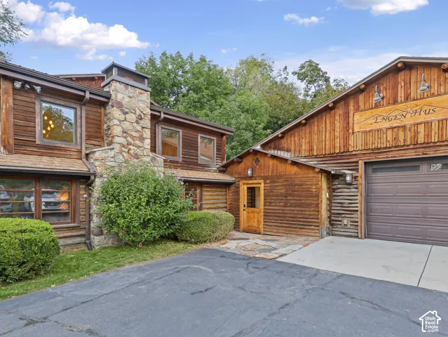 2275 E 6200 S, Holladay, Utah 84121