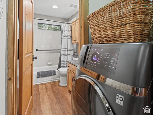 2275 E 6200 S, Holladay, Utah 84121