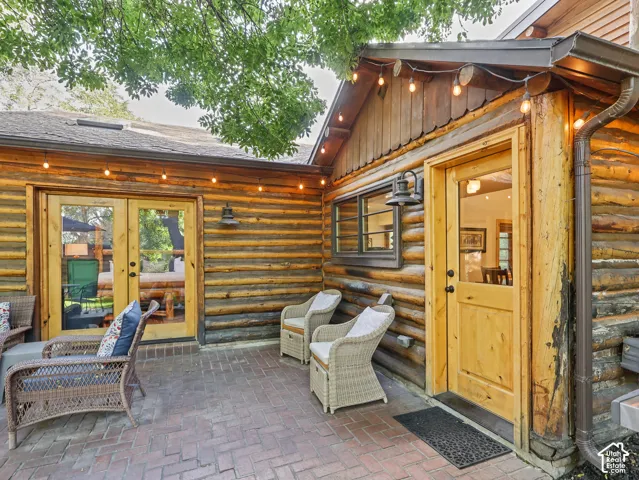 2275 E 6200 S, Holladay, Utah 84121