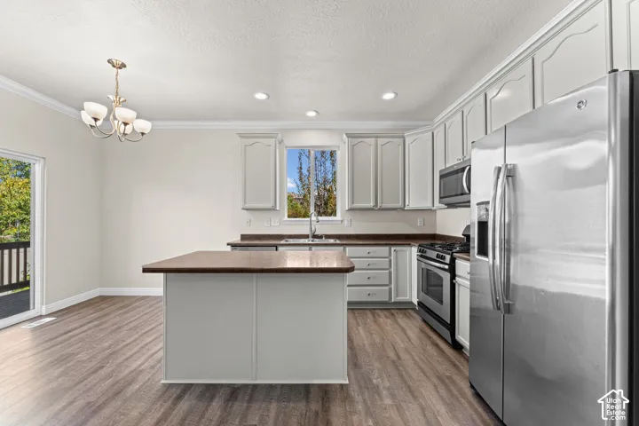 3711 N Hot Springs Ln, Lehi, Utah 84043