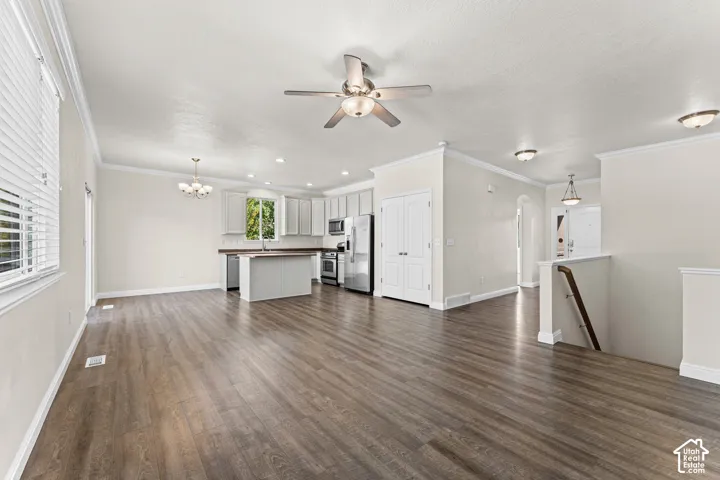 3711 N Hot Springs Ln, Lehi, Utah 84043